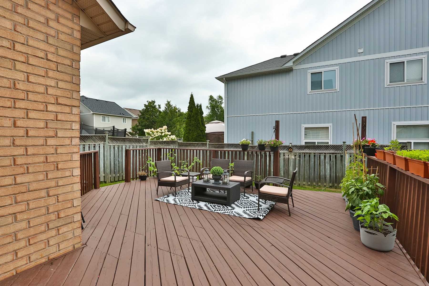 52 Wessex Dr