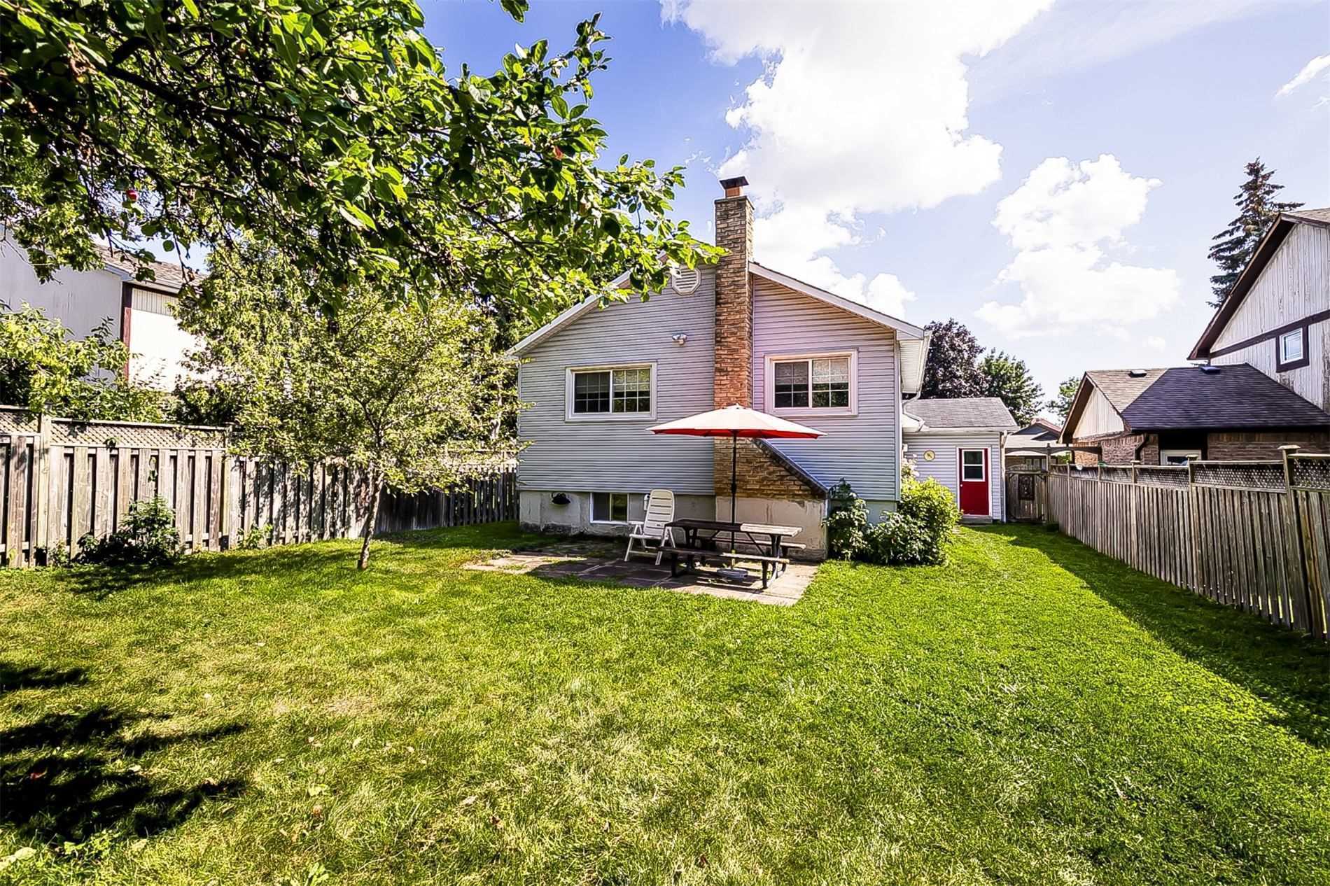 14 Pilkington Cres