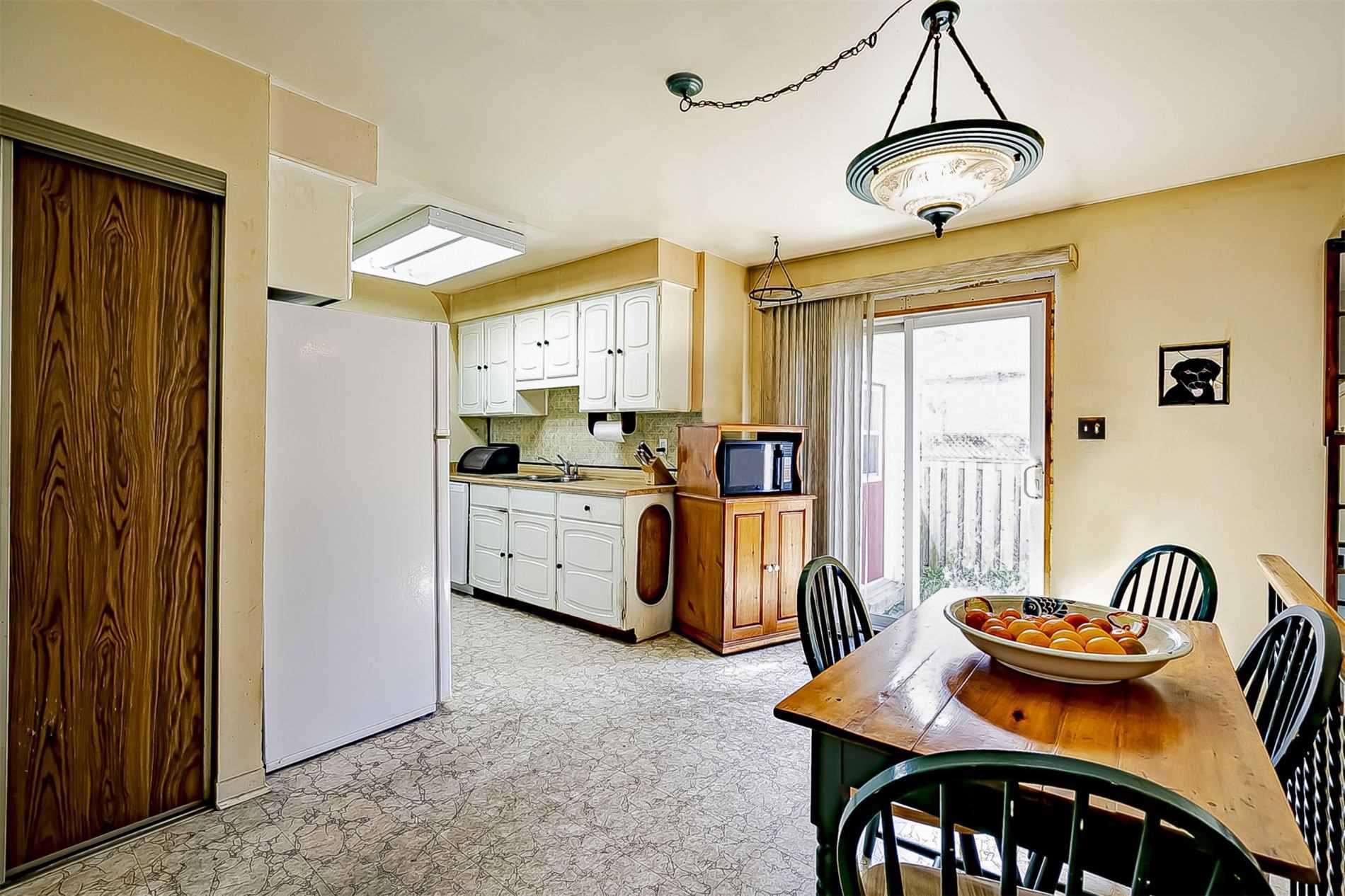 14 Pilkington Cres