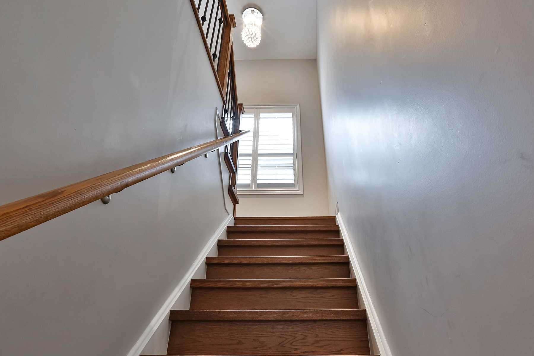 52 Wessex Dr