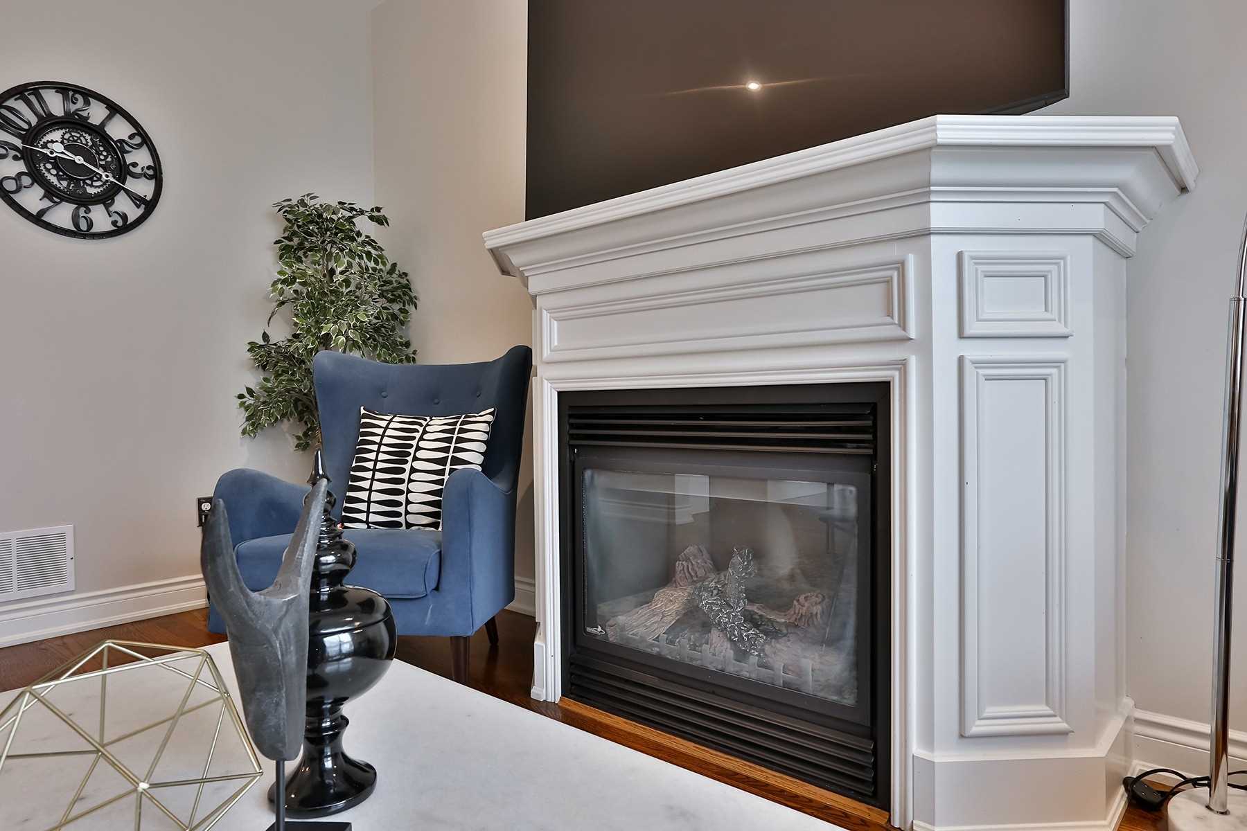 52 Wessex Dr