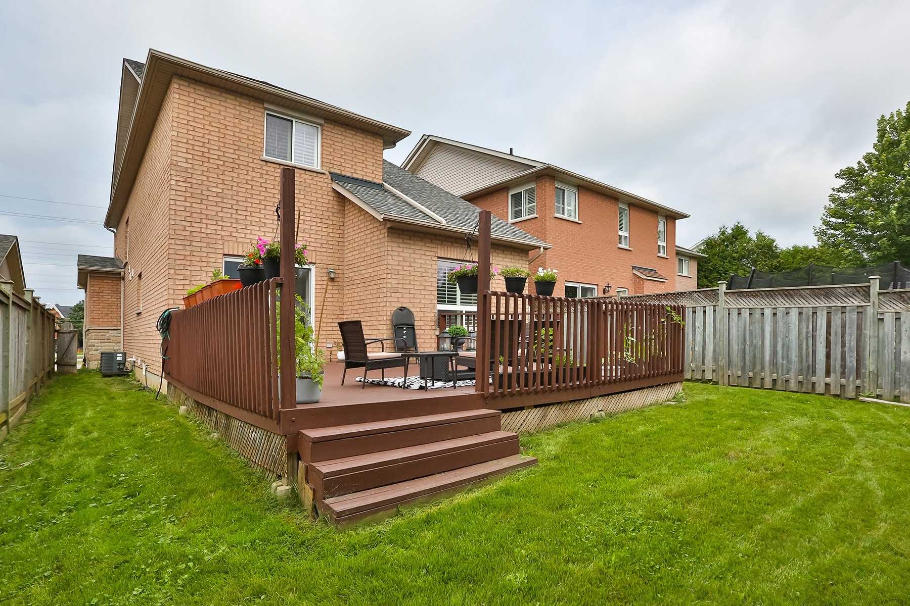 52 Wessex Dr