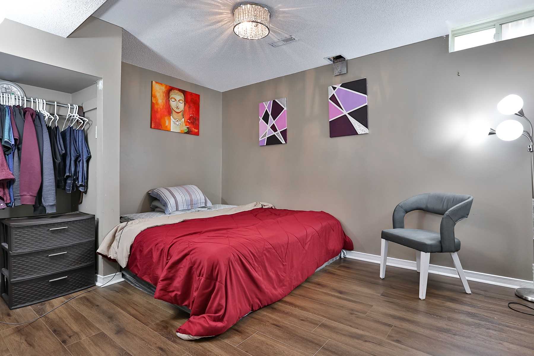 52 Wessex Dr