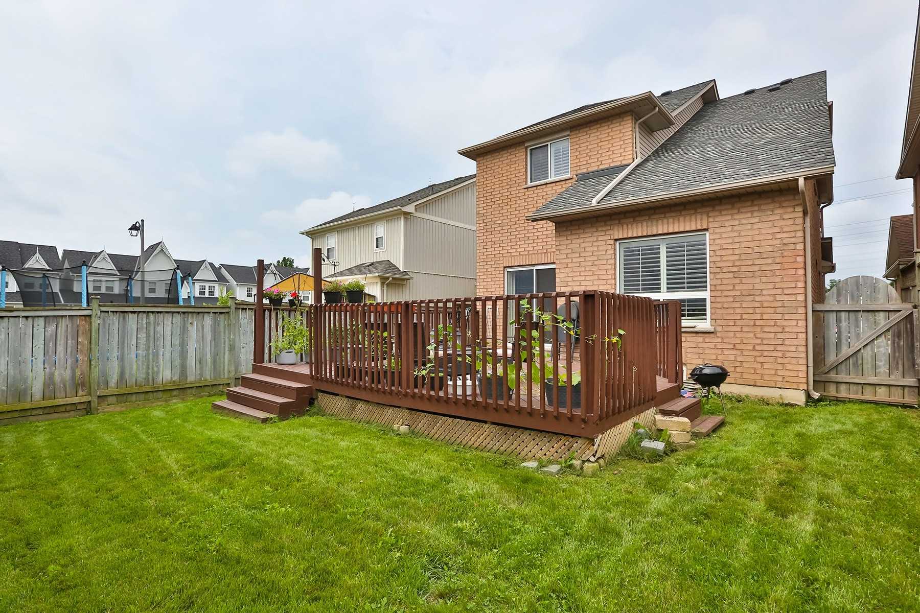 52 Wessex Dr