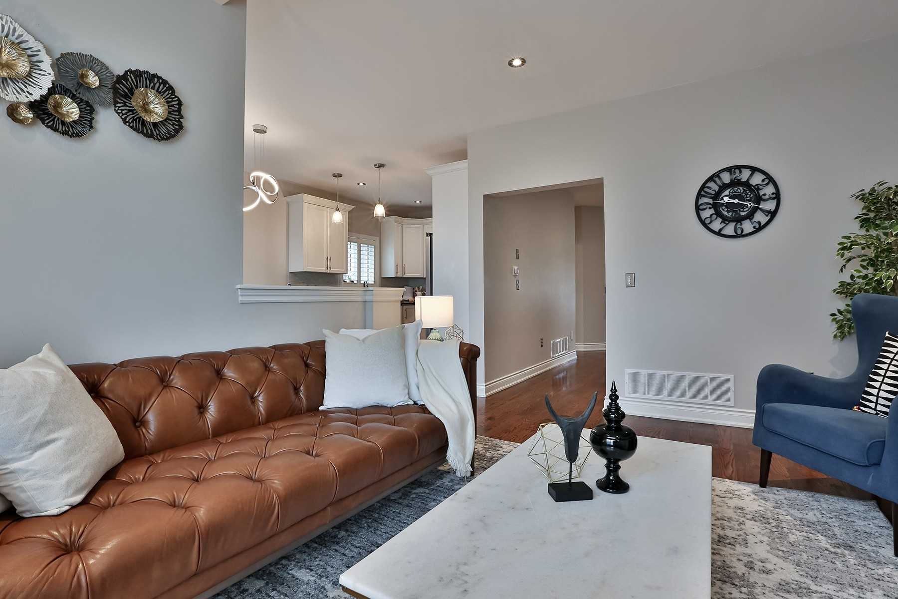 52 Wessex Dr