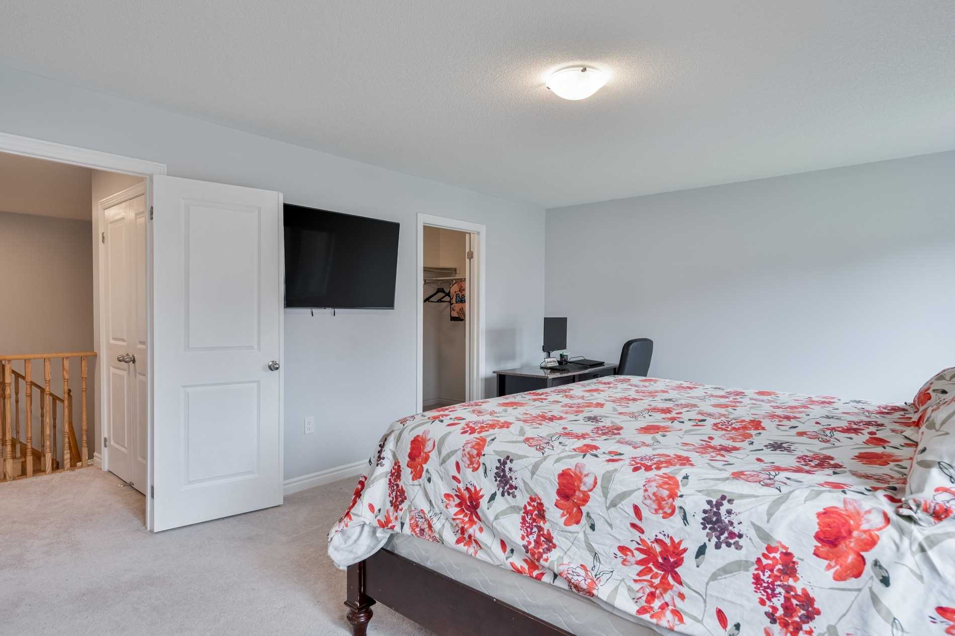 267 Lyle Dr