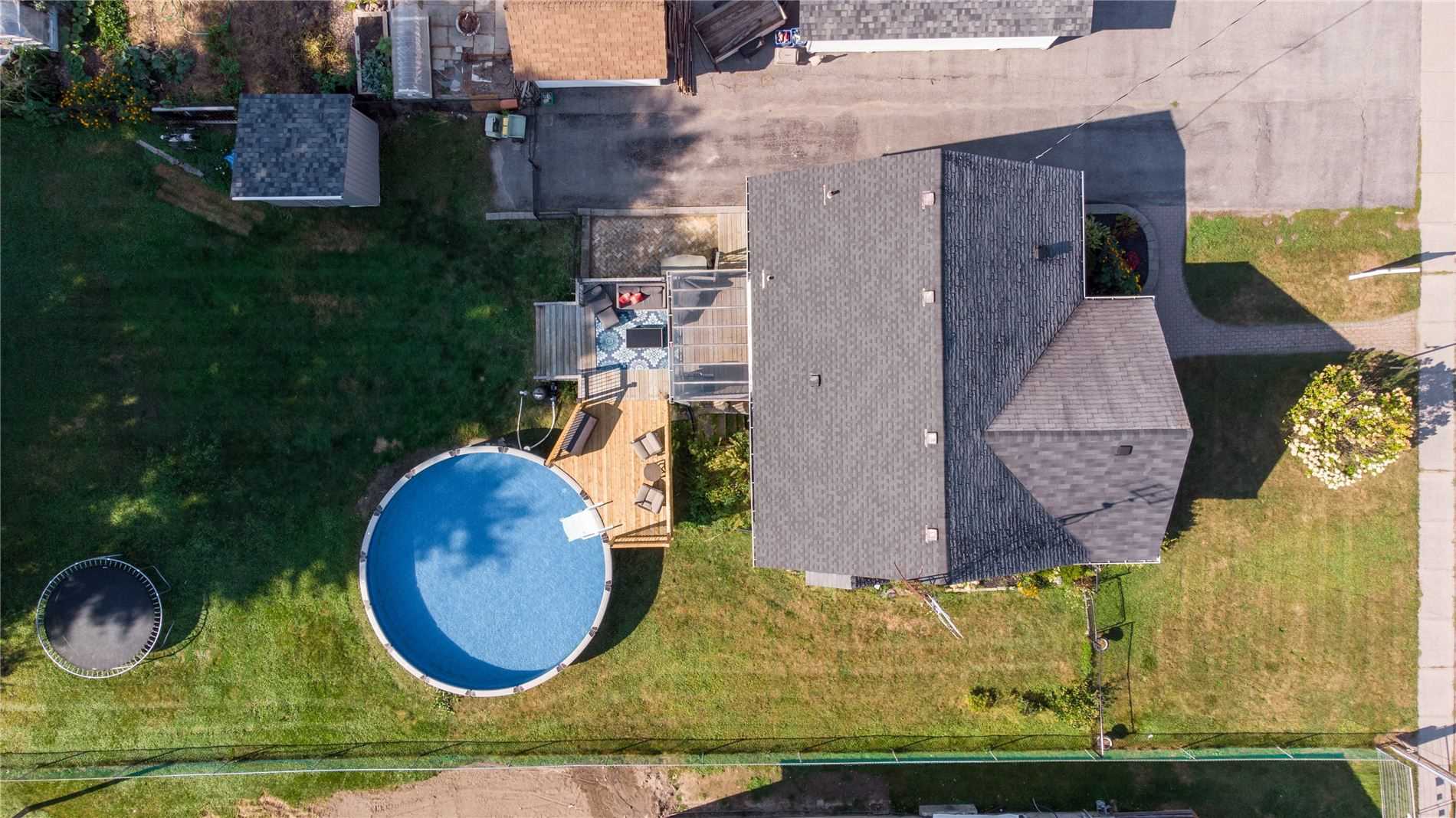 62 Church St S