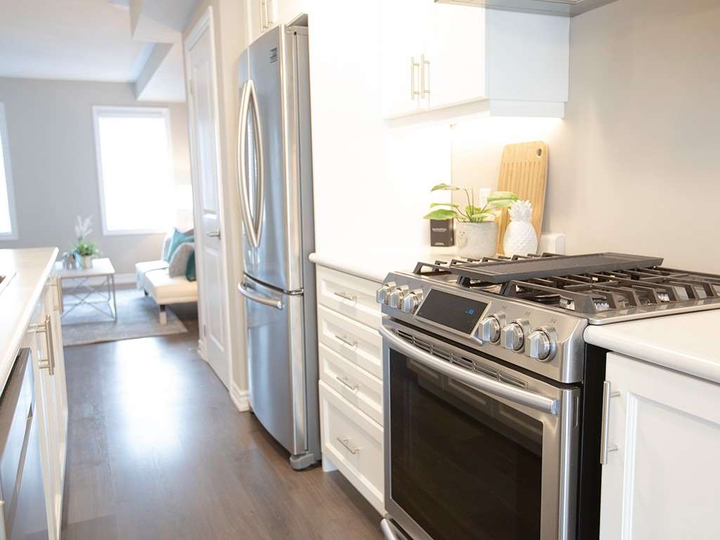 2500 Hill Rise Crt, #86