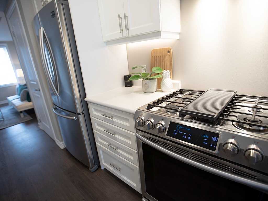 2500 Hill Rise Crt, #86