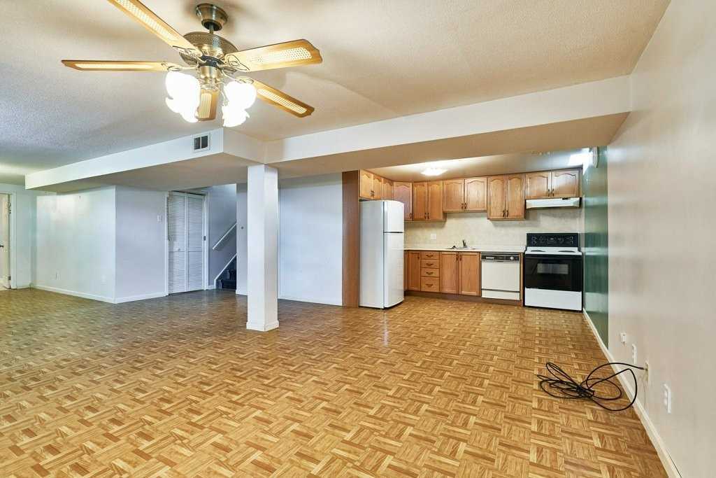 66 Eldridge Pl