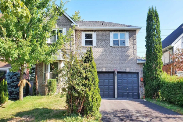 901 Royal Orchard Dr, Oshawa