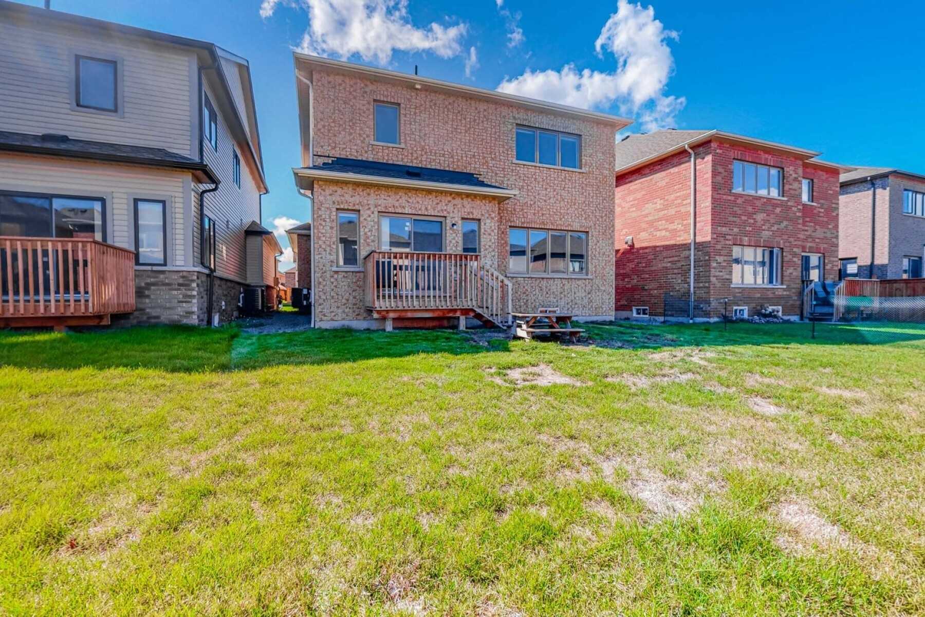 19 Arthur Mclaughlin St