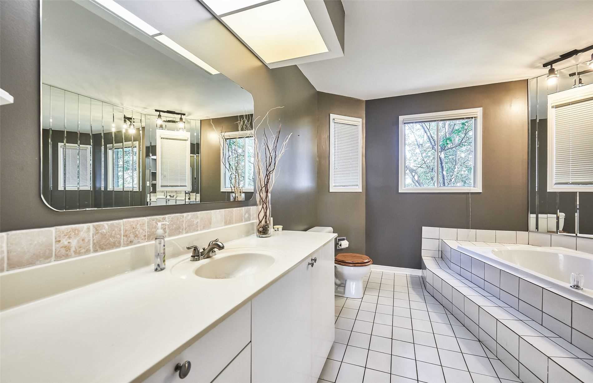 59 Bluebell Cres