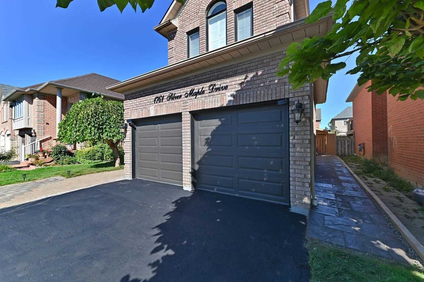 1761 Silver Maple Dr