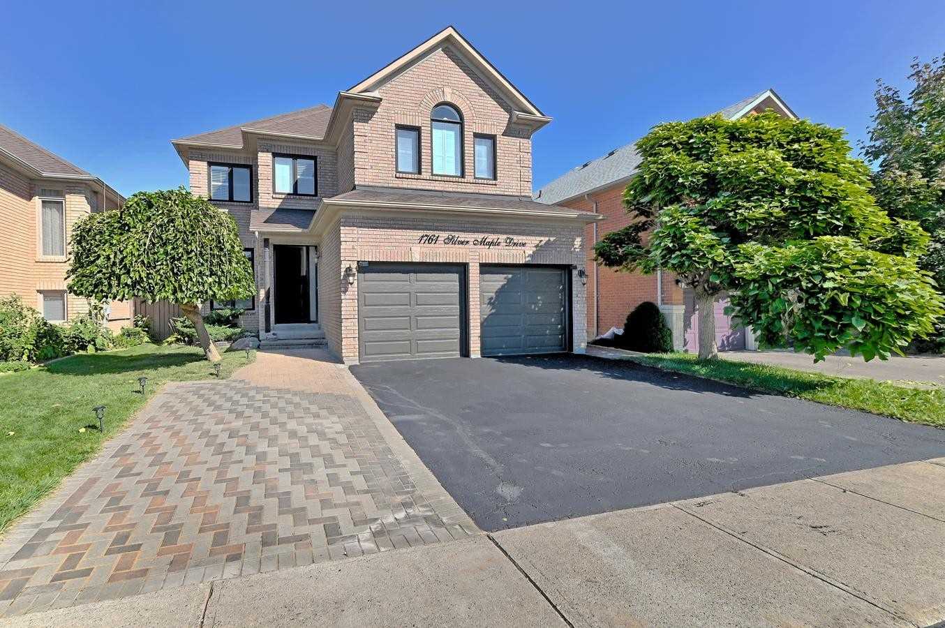 1761 Silver Maple Dr
