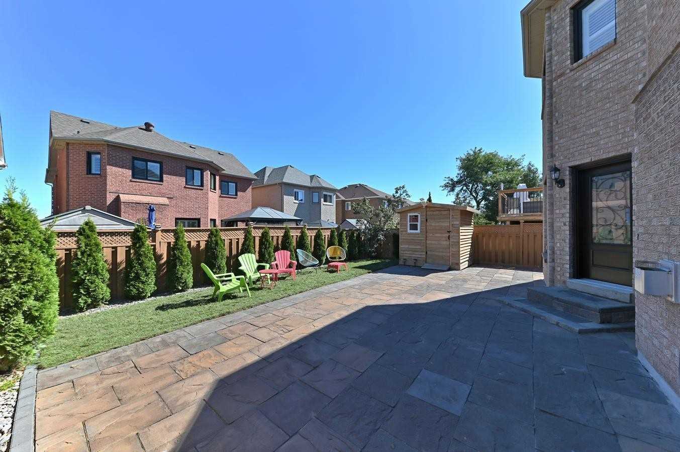 1761 Silver Maple Dr