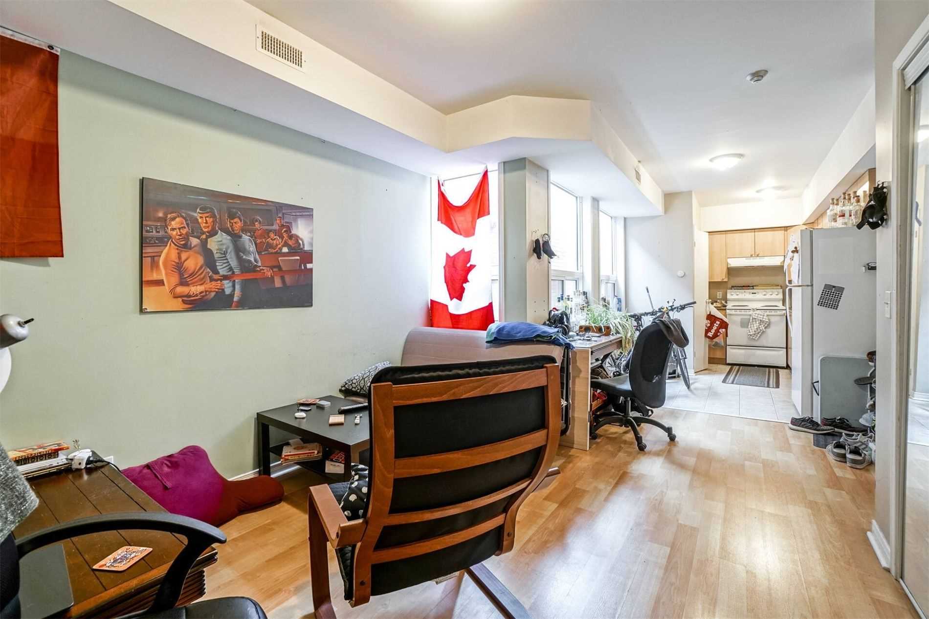 1504 Danforth Ave