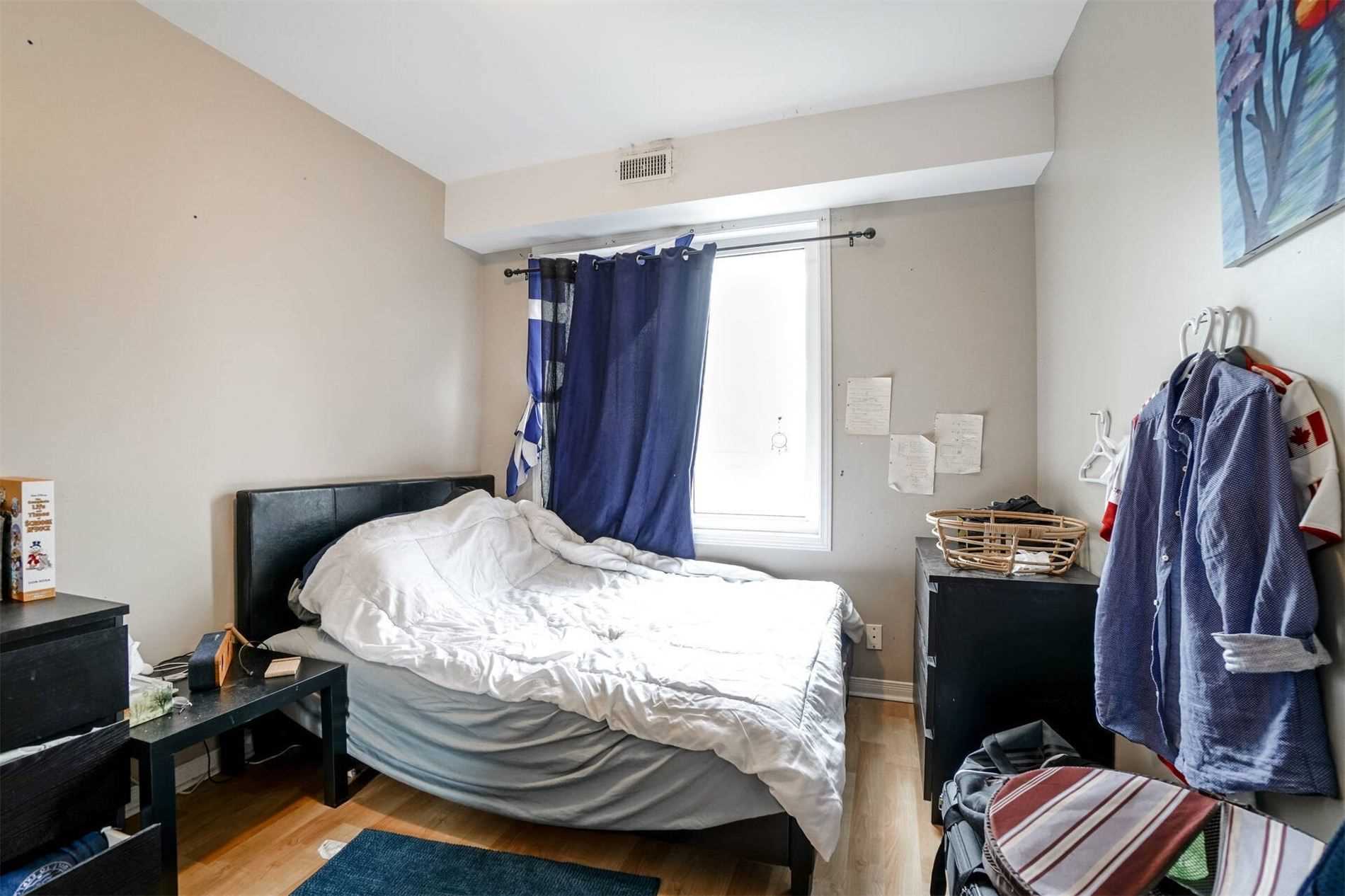 1504 Danforth Ave