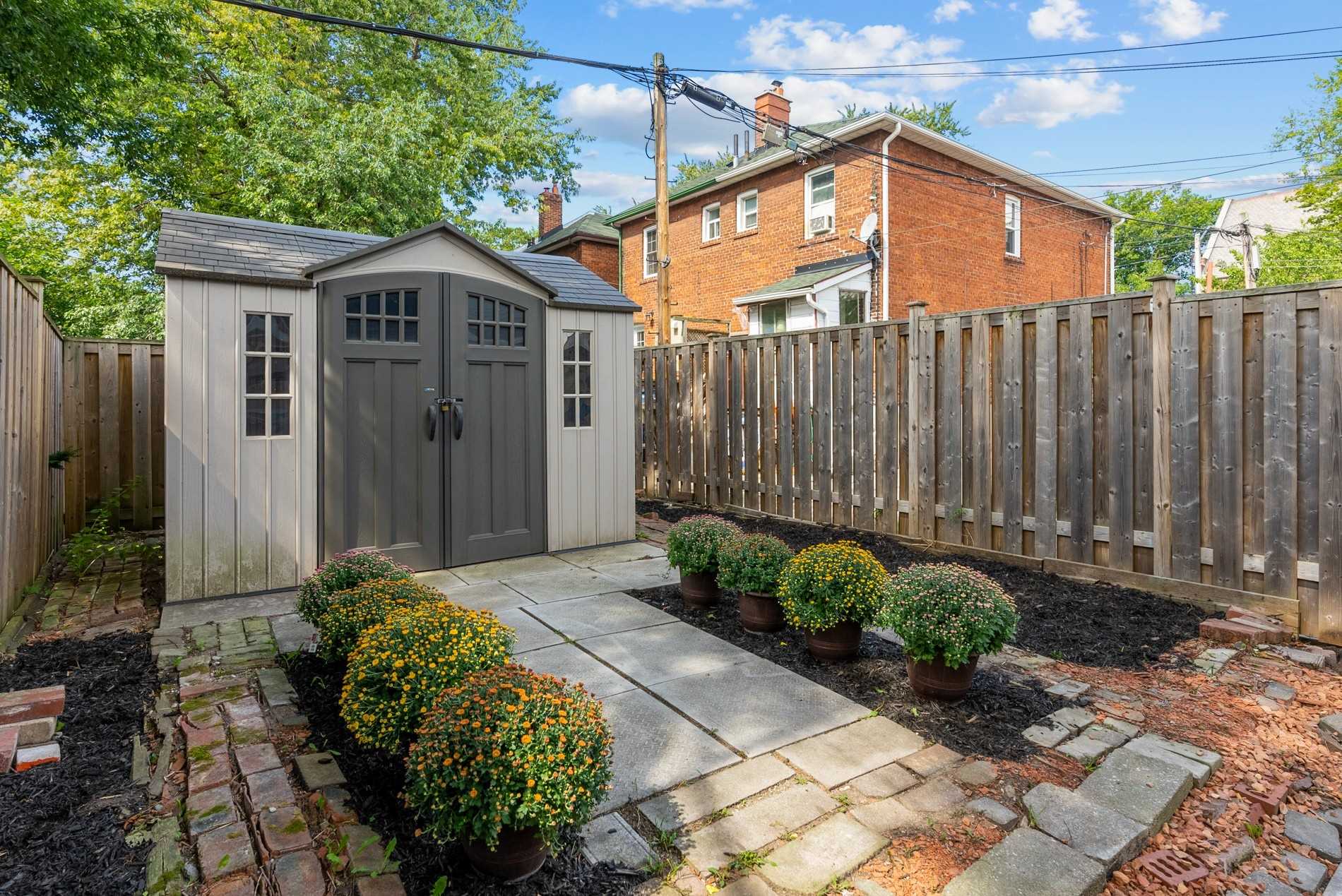 1012 Woodbine Ave