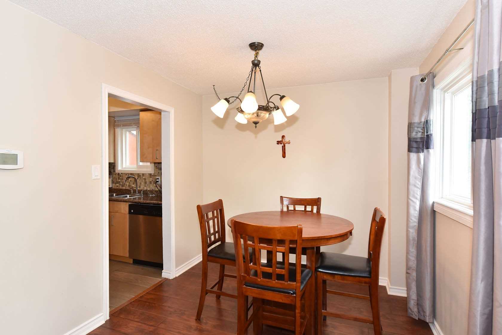 99 Radford Dr