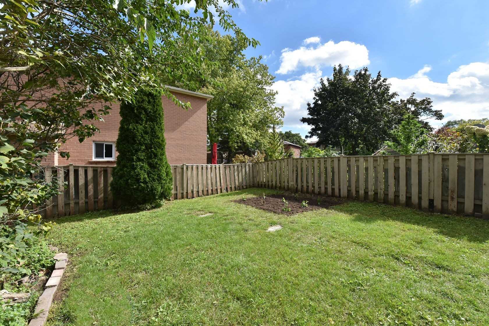 99 Radford Dr