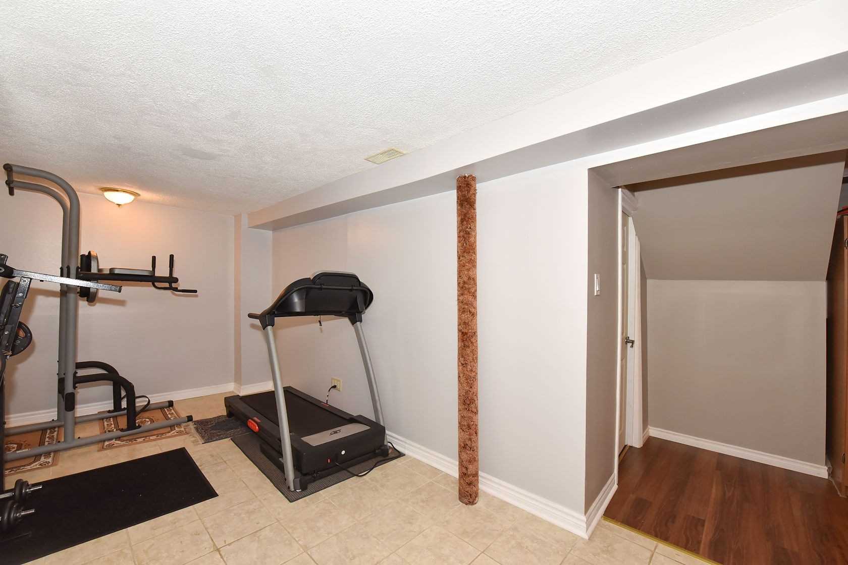 99 Radford Dr