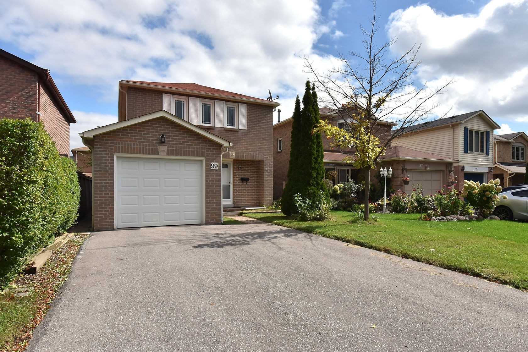 99 Radford Dr