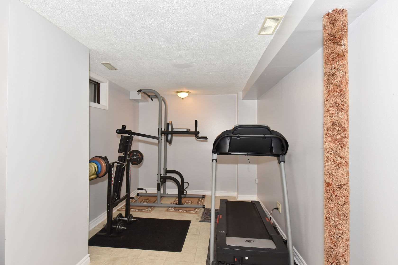 99 Radford Dr