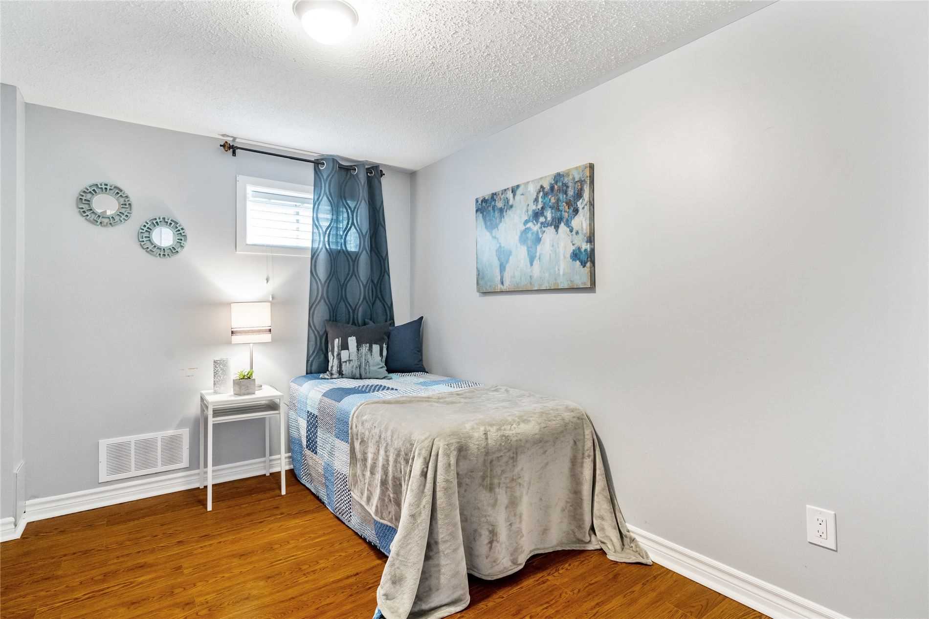 121 Placentia Blvd