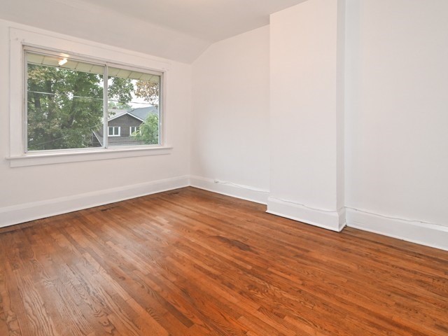 83 Harris Ave