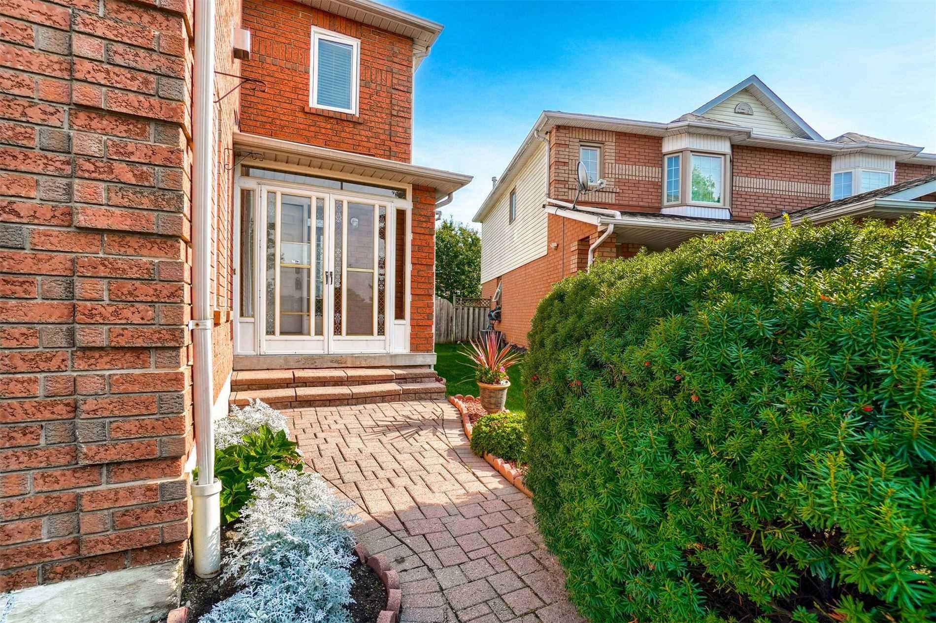 43 Creekwood Cres