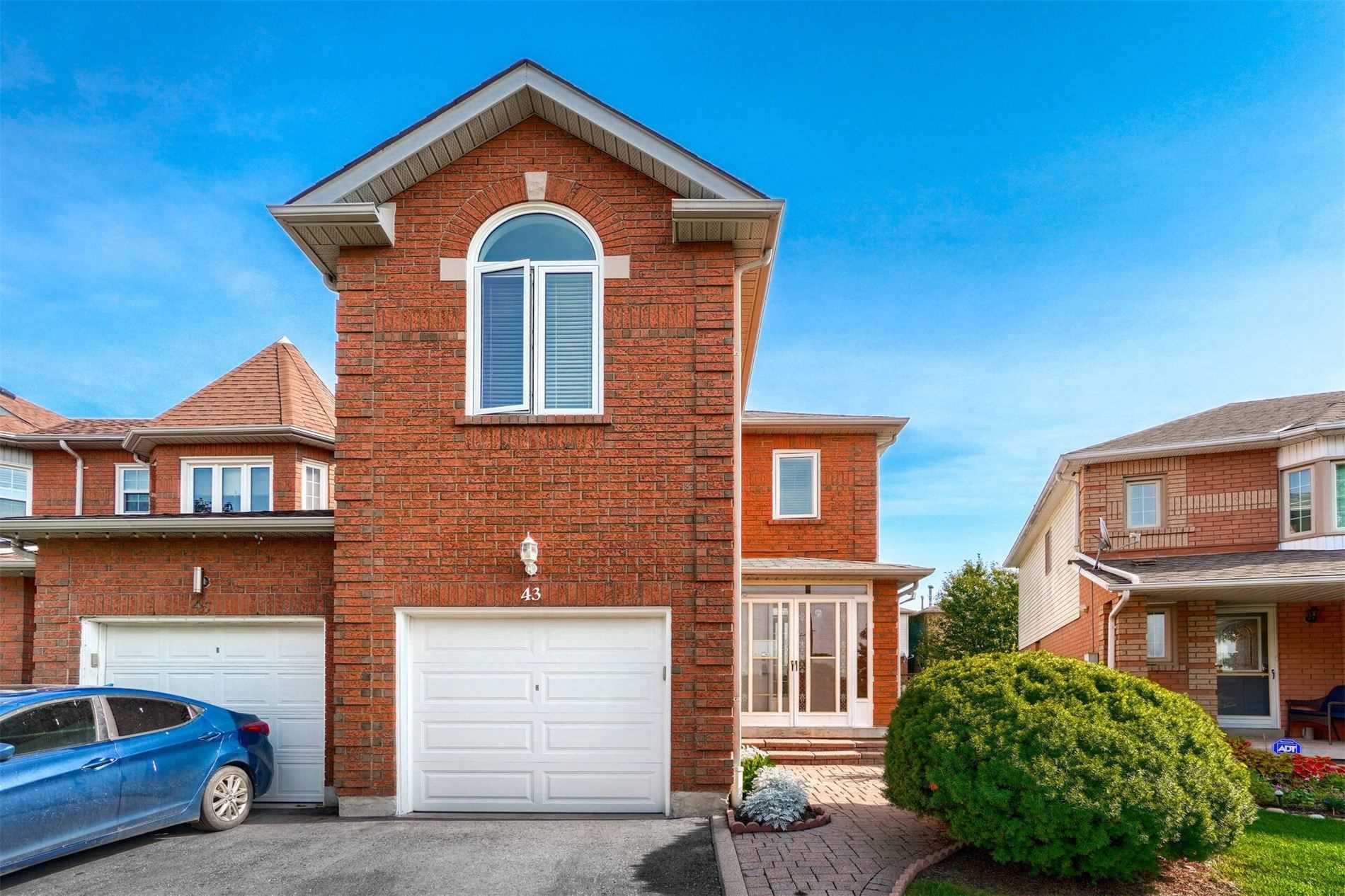 43 Creekwood Cres