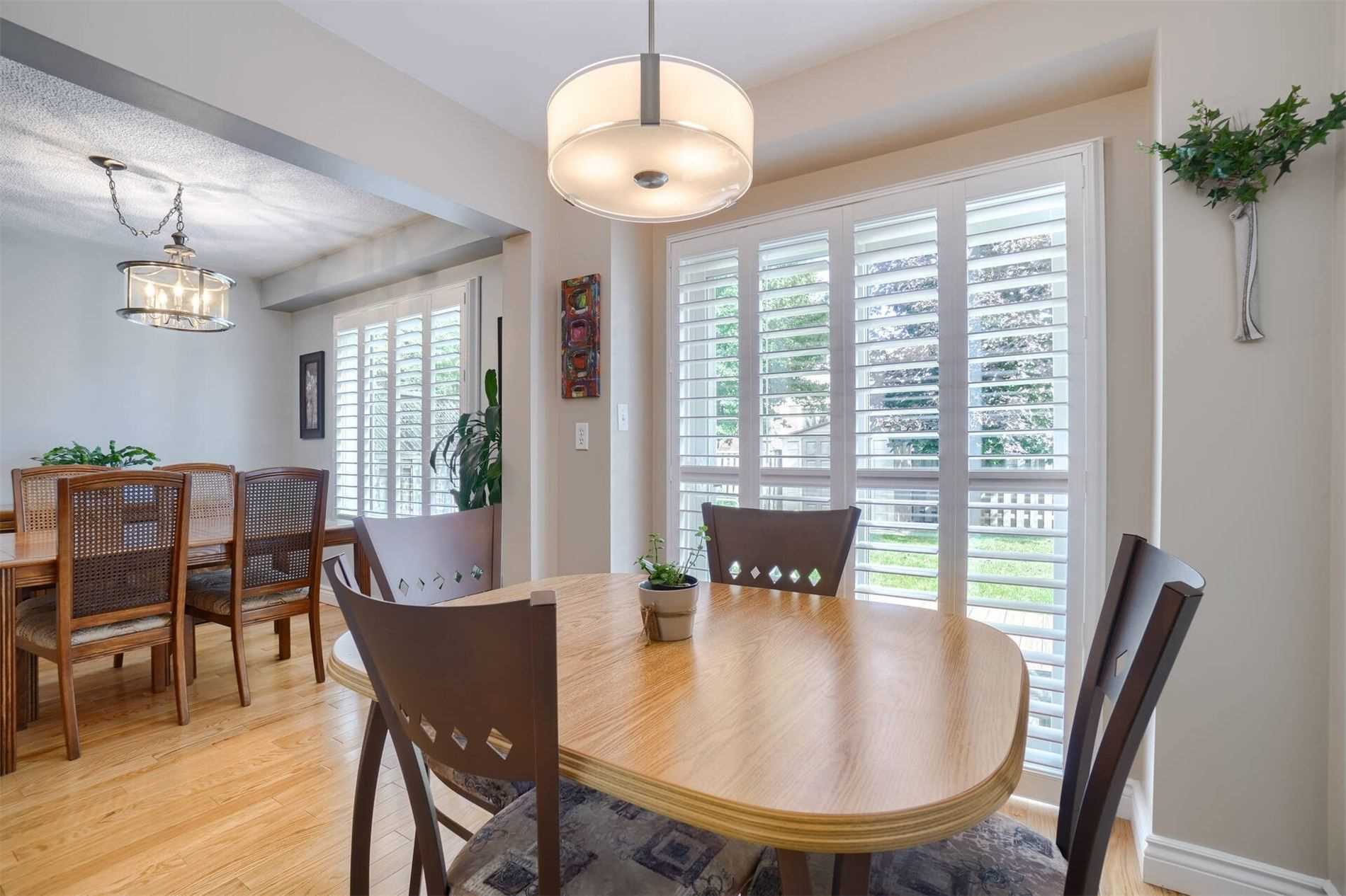 43 Creekwood Cres