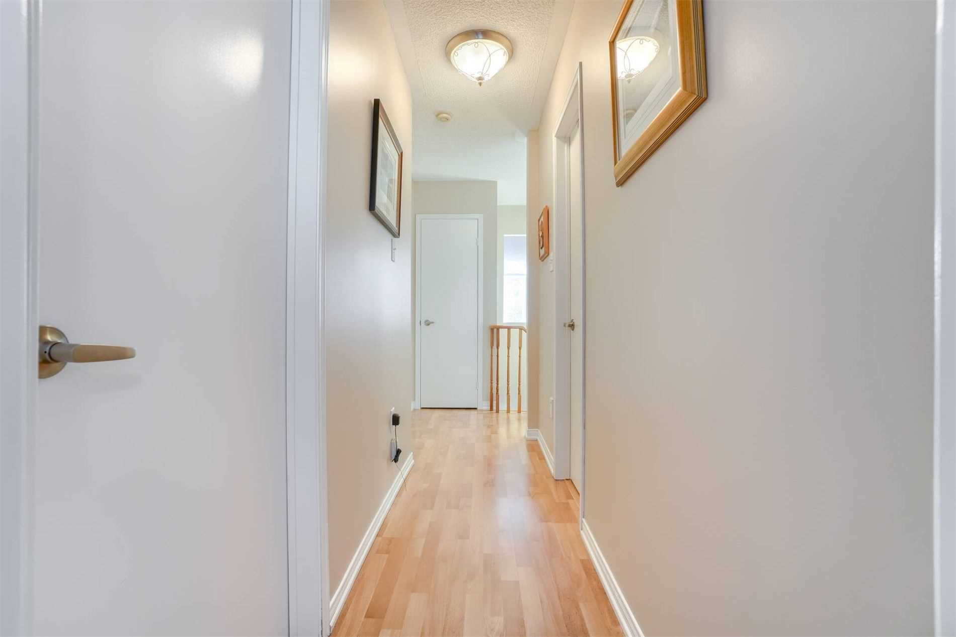 43 Creekwood Cres