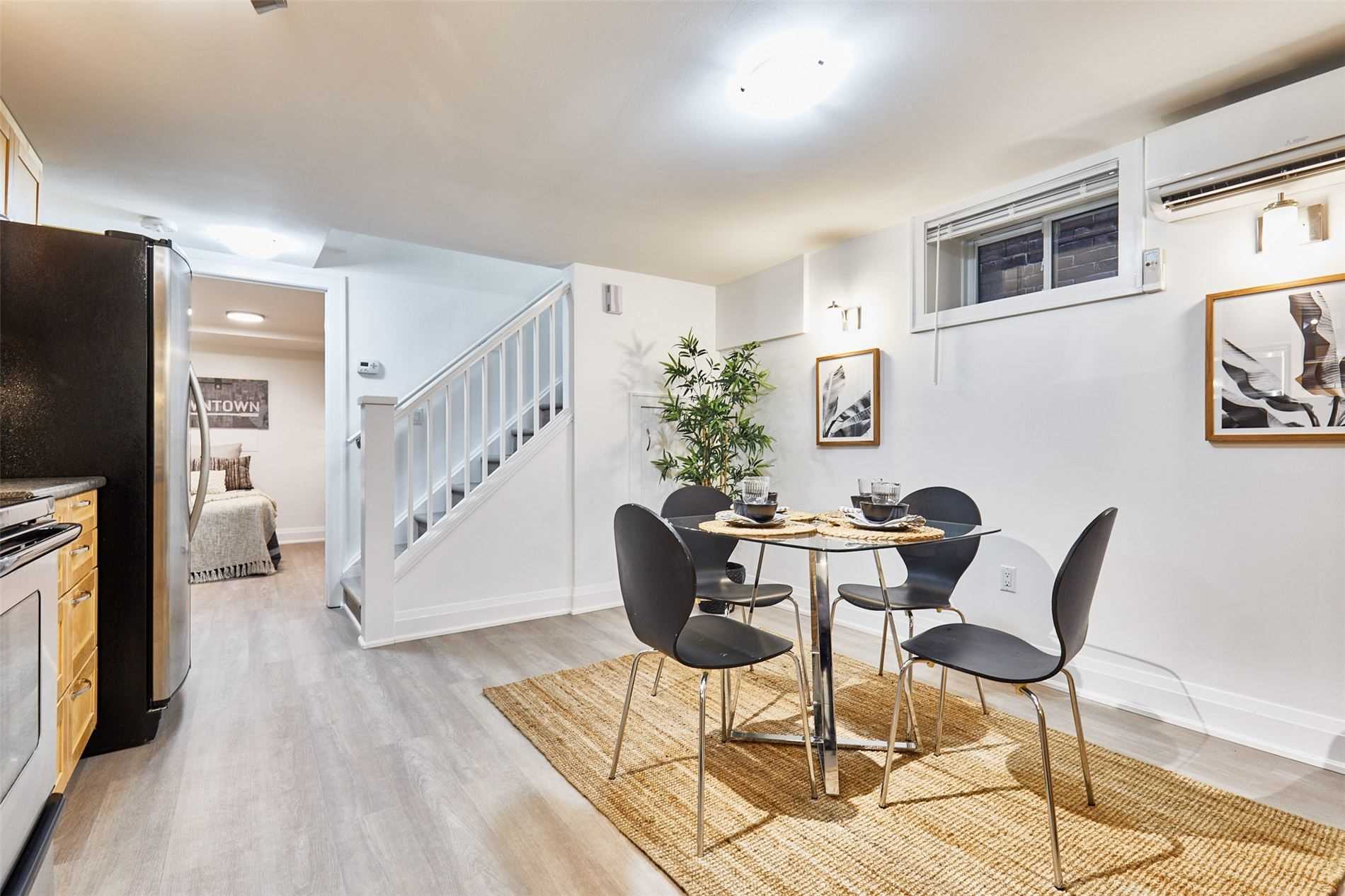 46 Elmer Ave