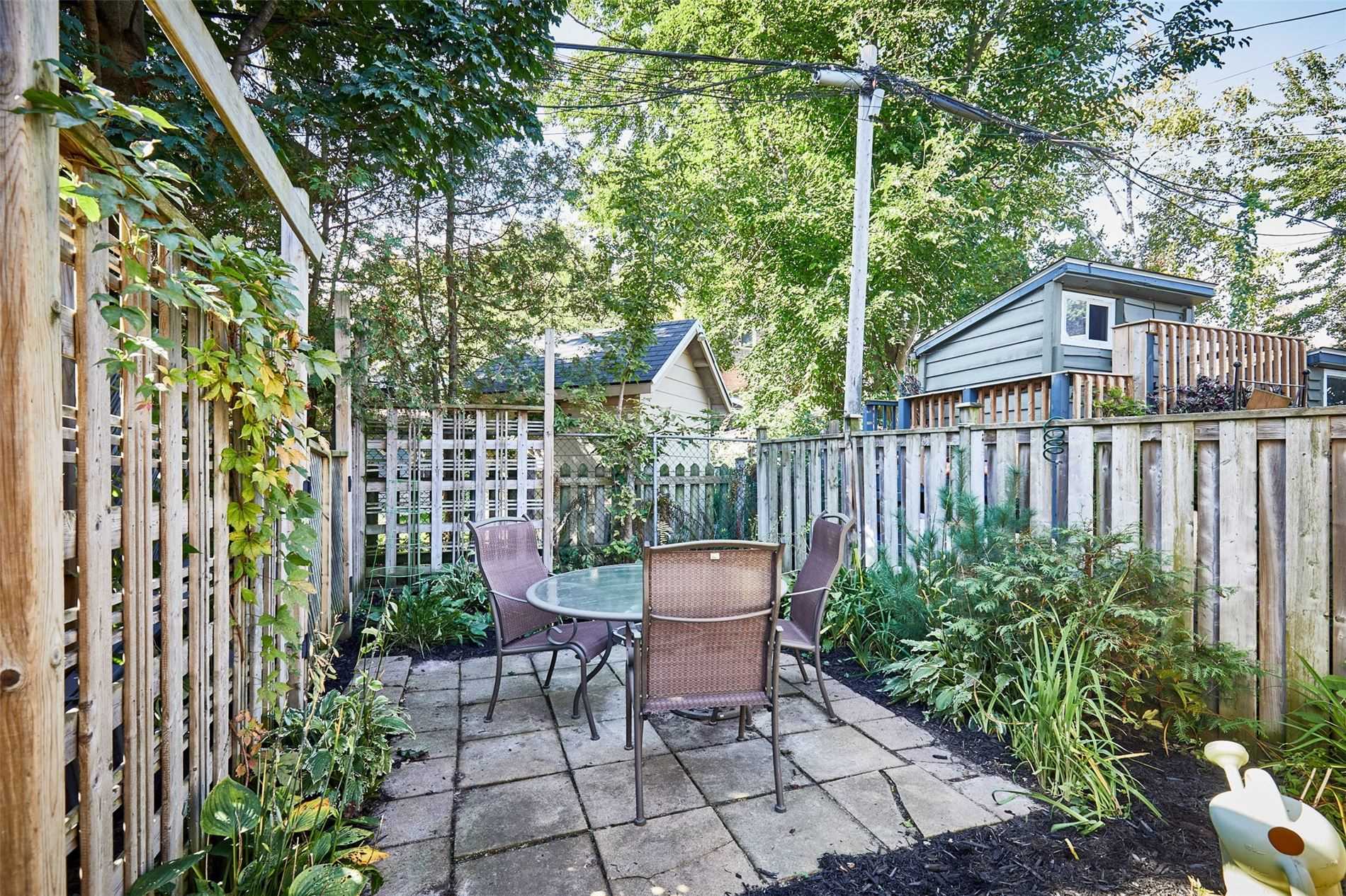 46 Elmer Ave