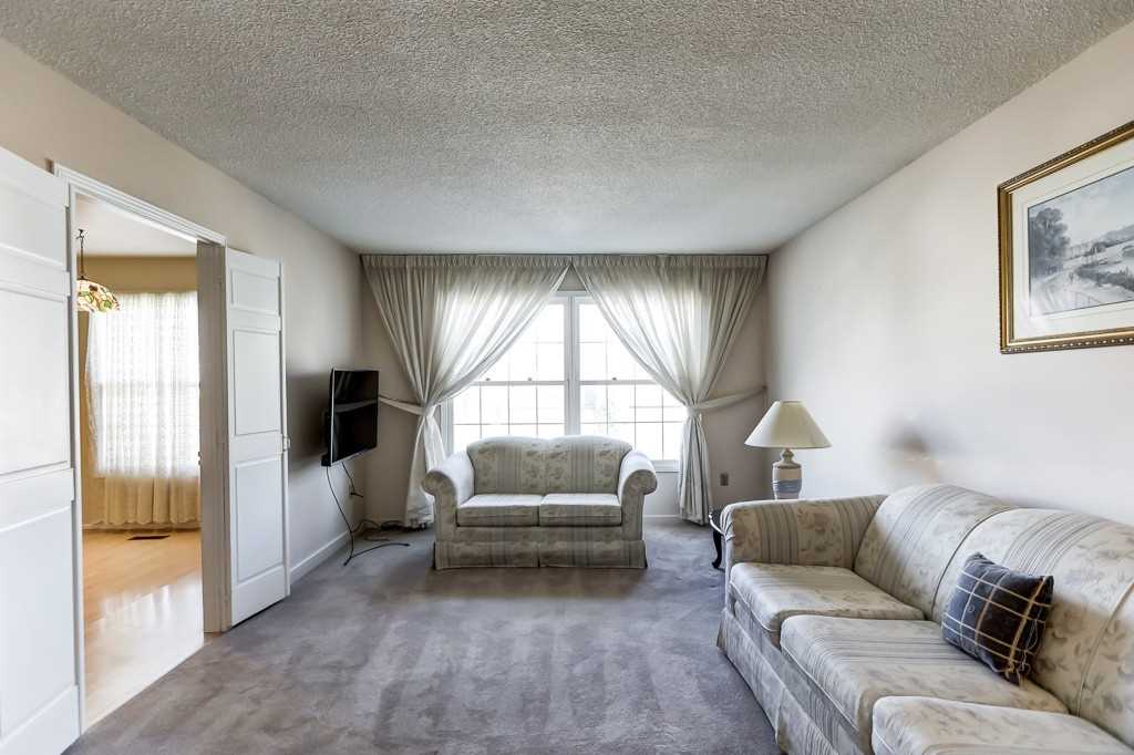 185 Braymore Blvd