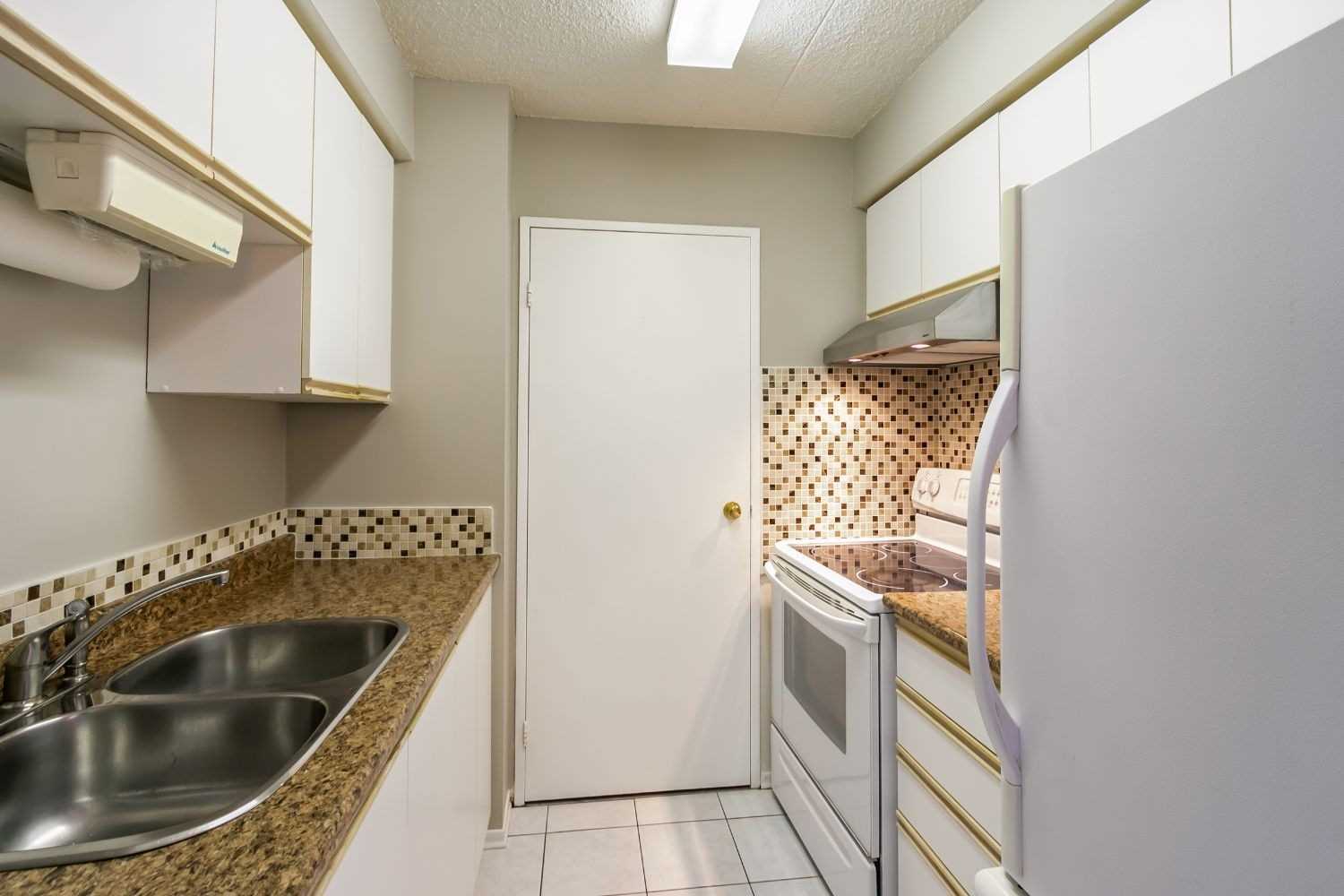1540 Pickering Pkwy, #501