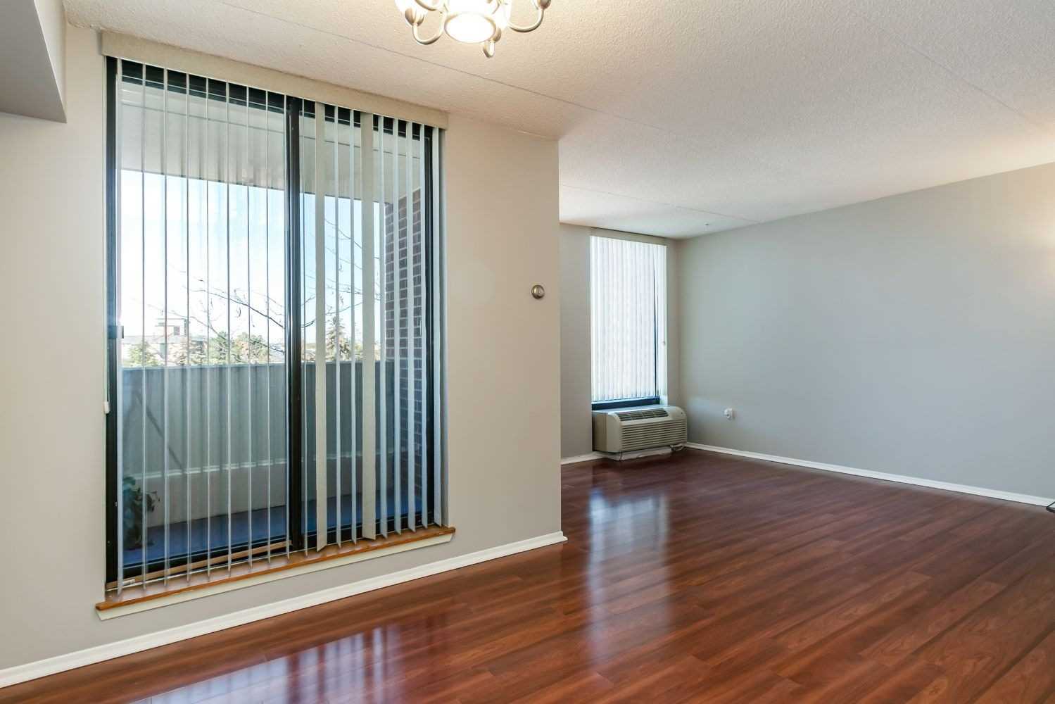1540 Pickering Pkwy, #501