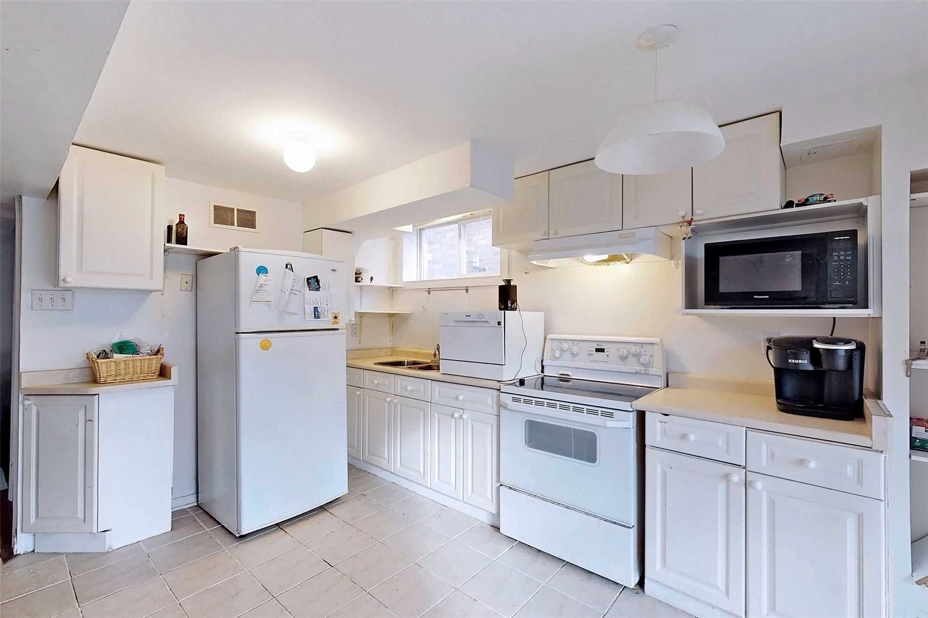 62 Batt Cres
