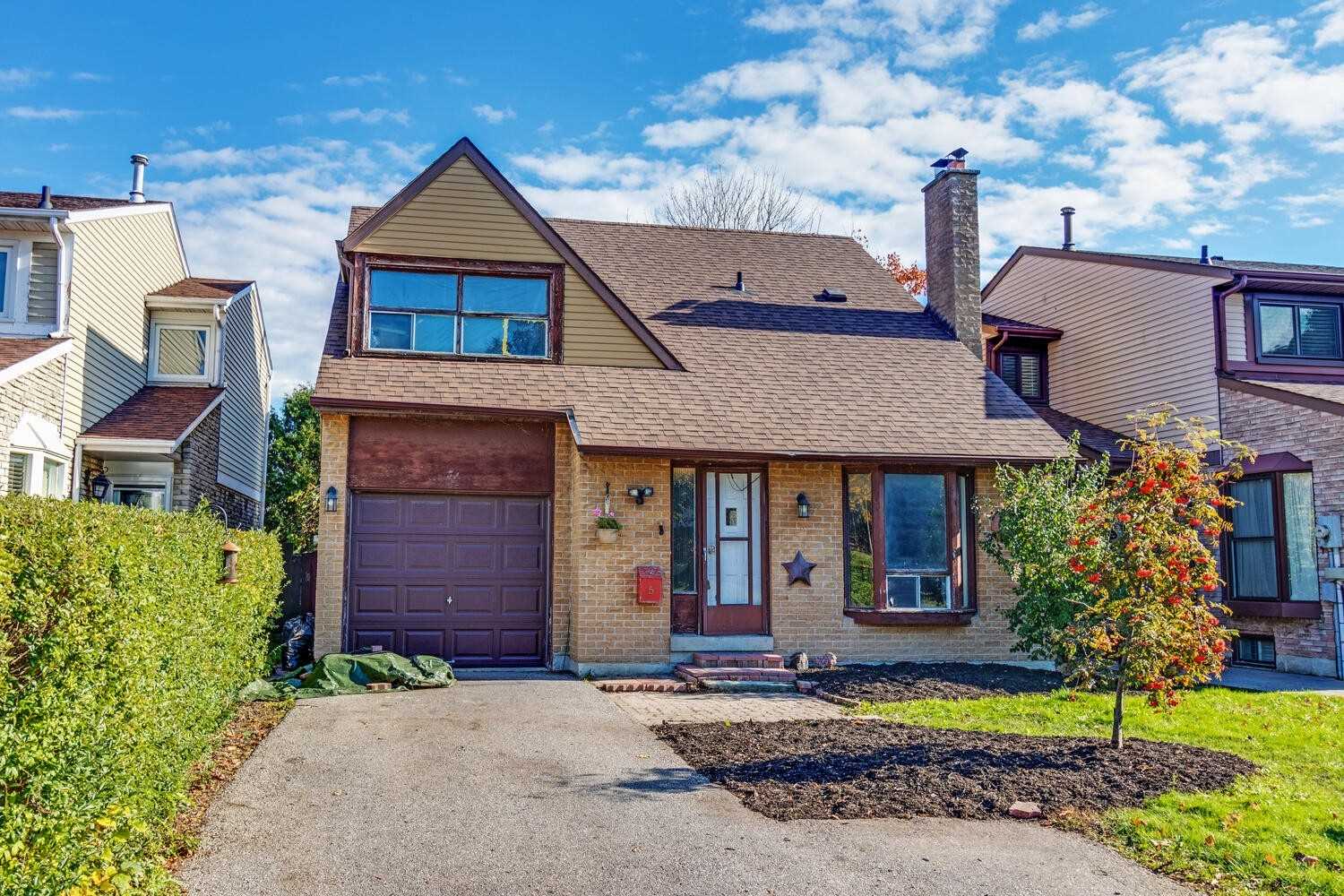 5 Andrea Rd