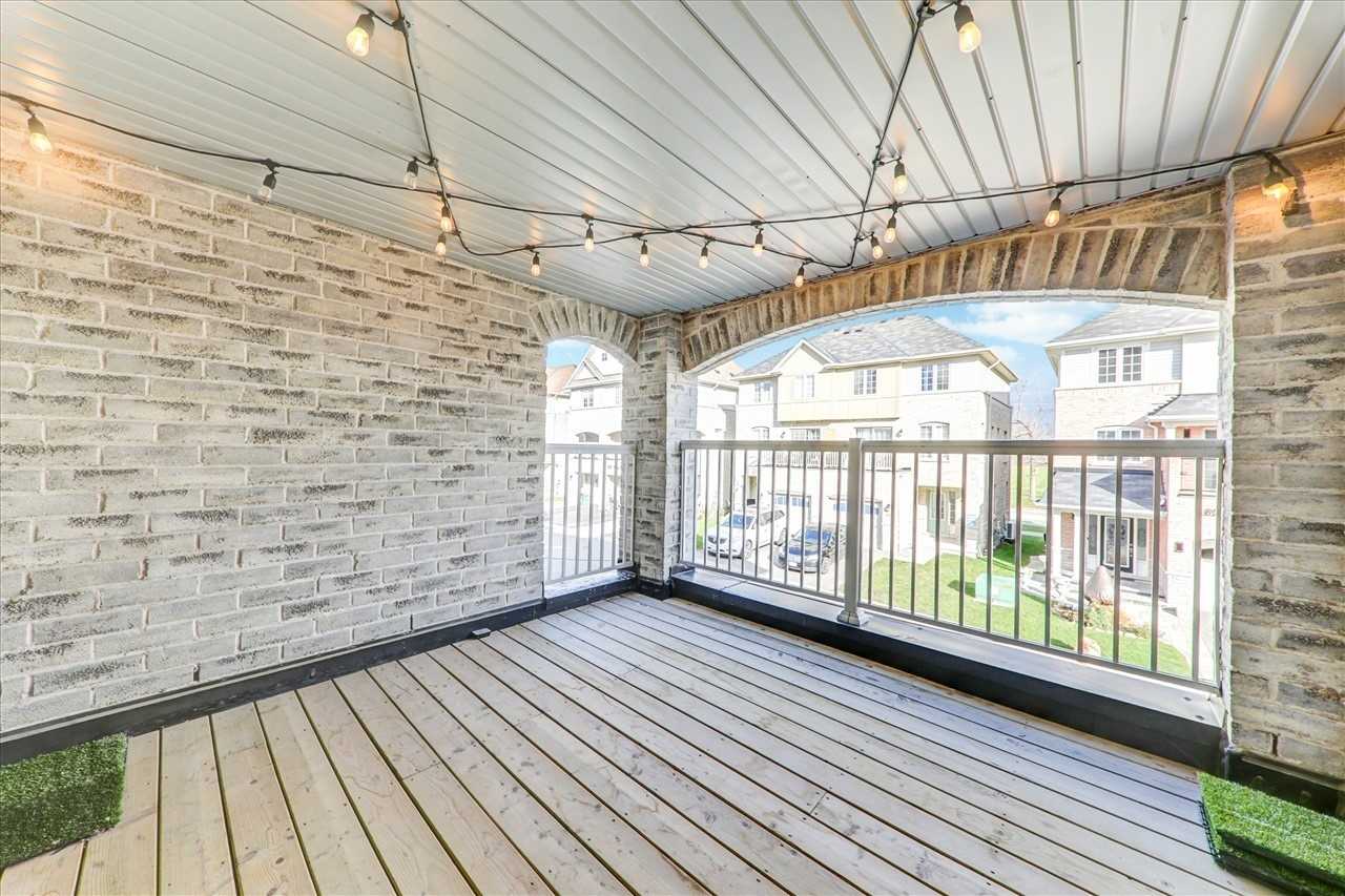 51 Devineridge Ave