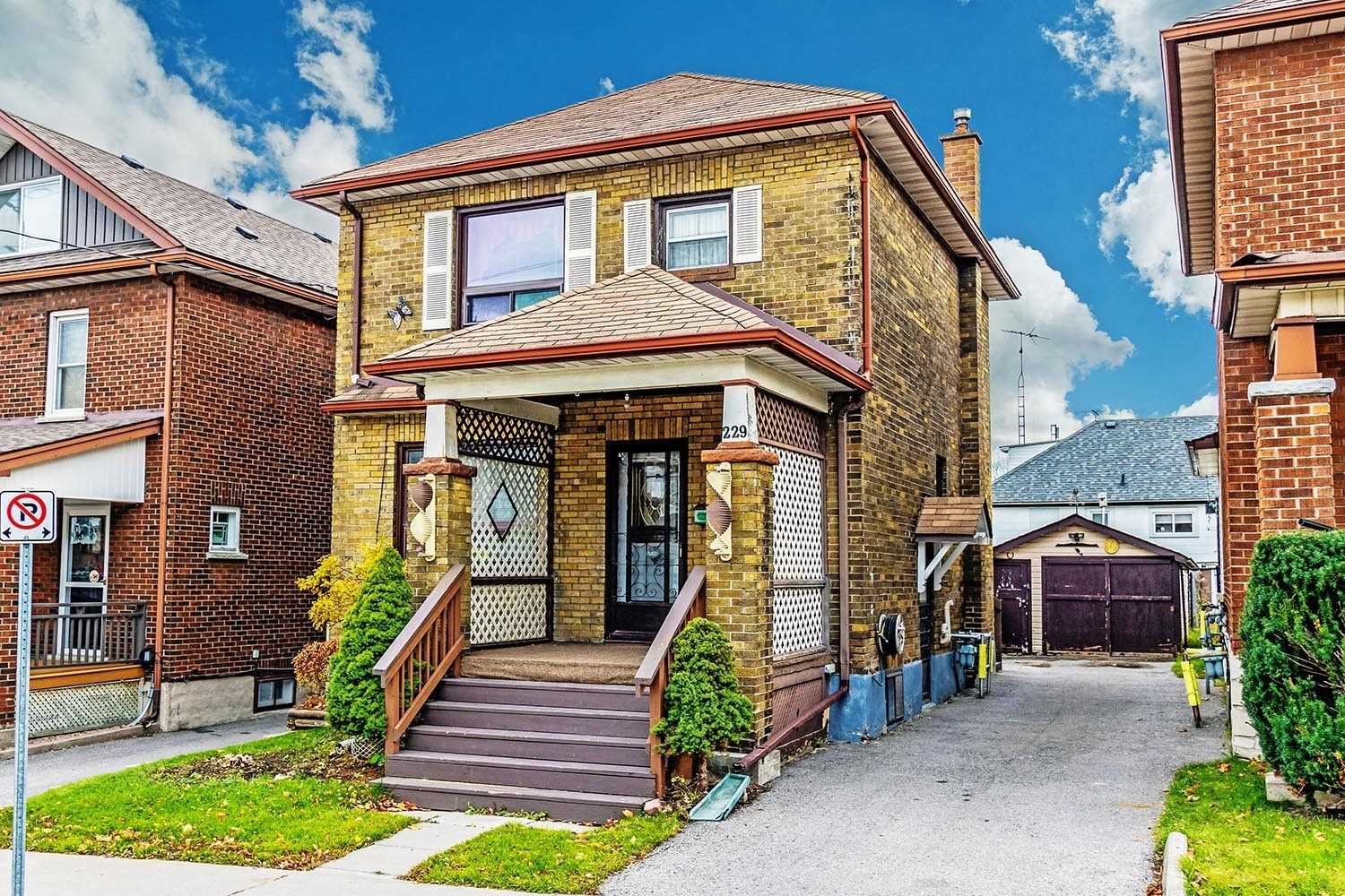 229 Eulalie Ave
