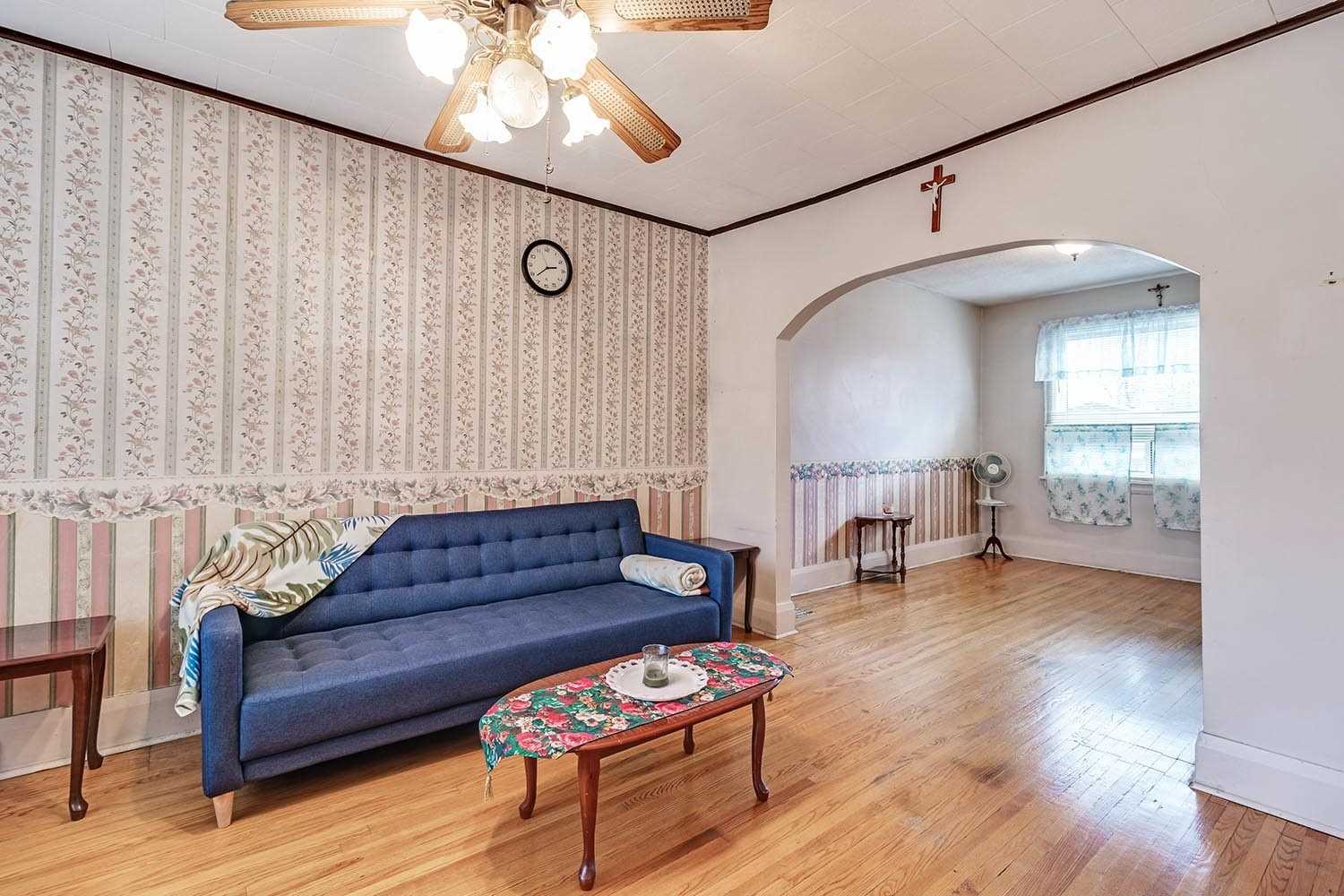 229 Eulalie Ave