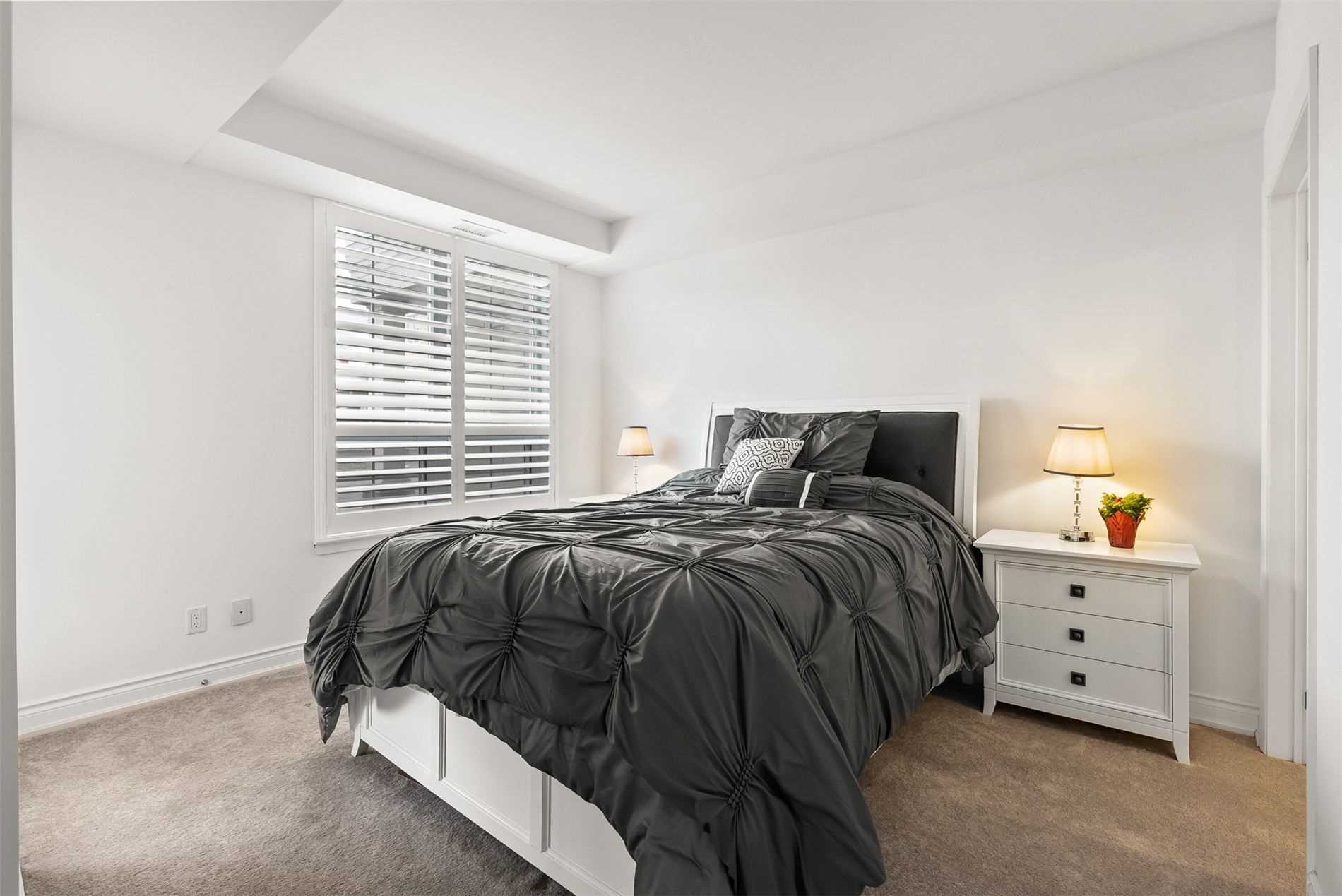 21 Brookhouse Dr, #101