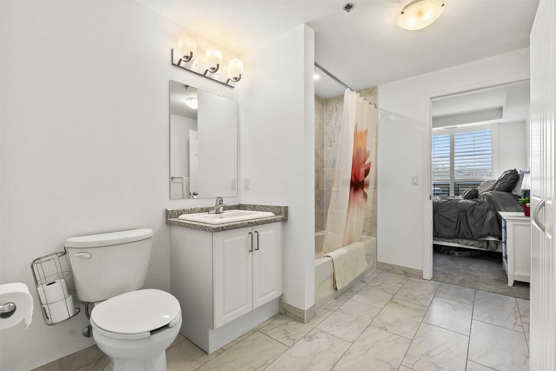21 Brookhouse Dr, #101