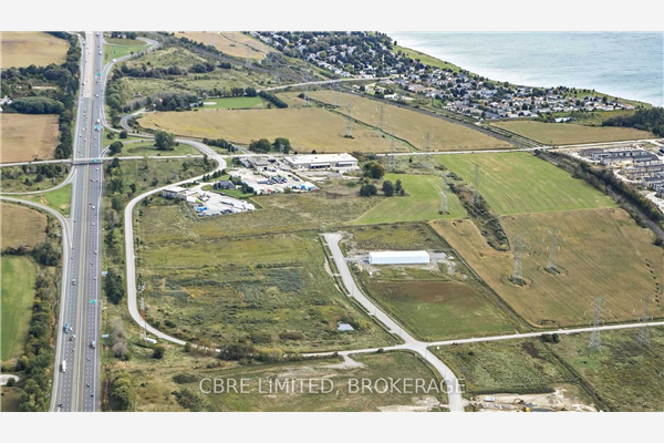 725 Lake Rd, Clarington