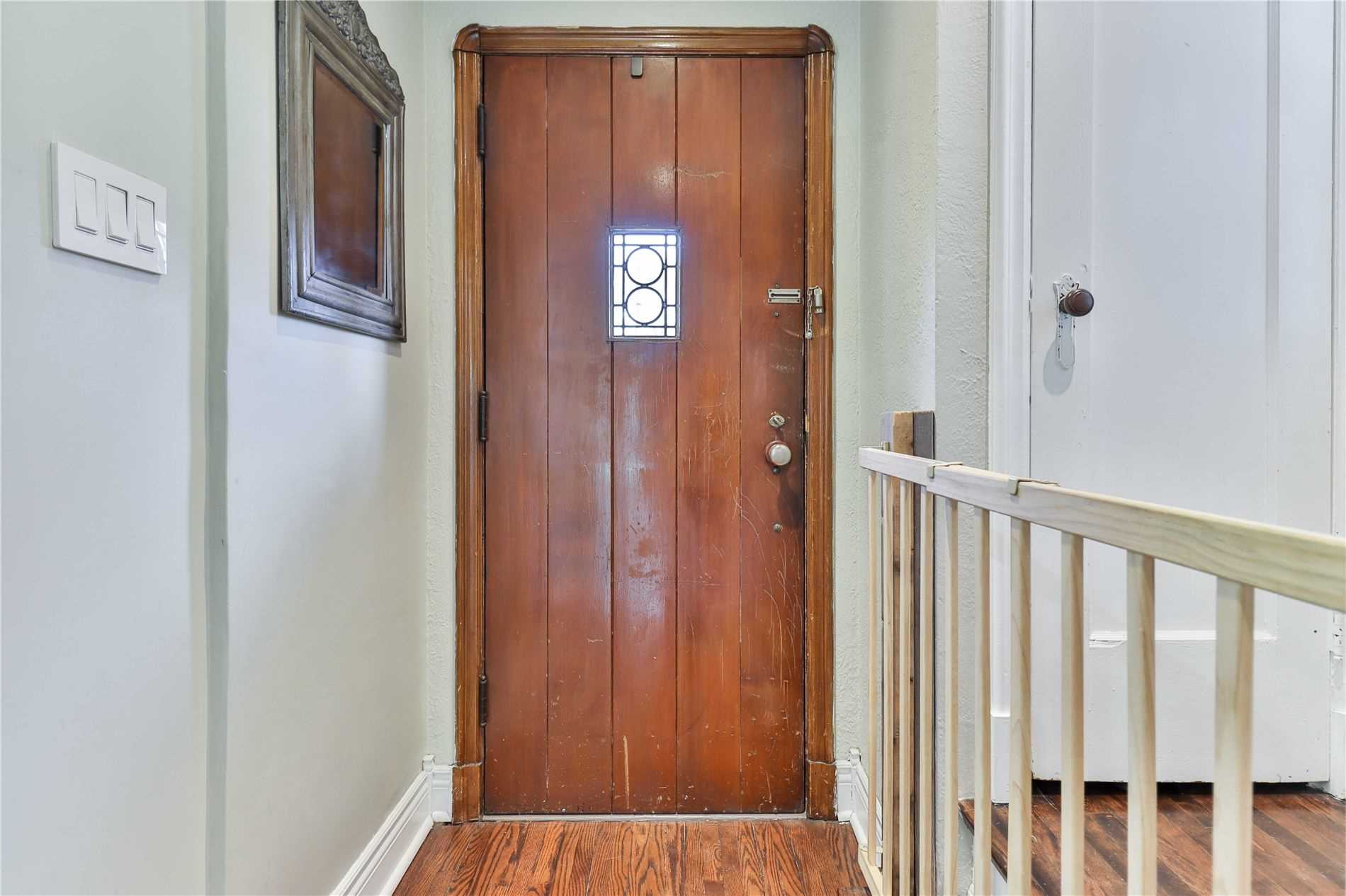 16 Don Mills Rd