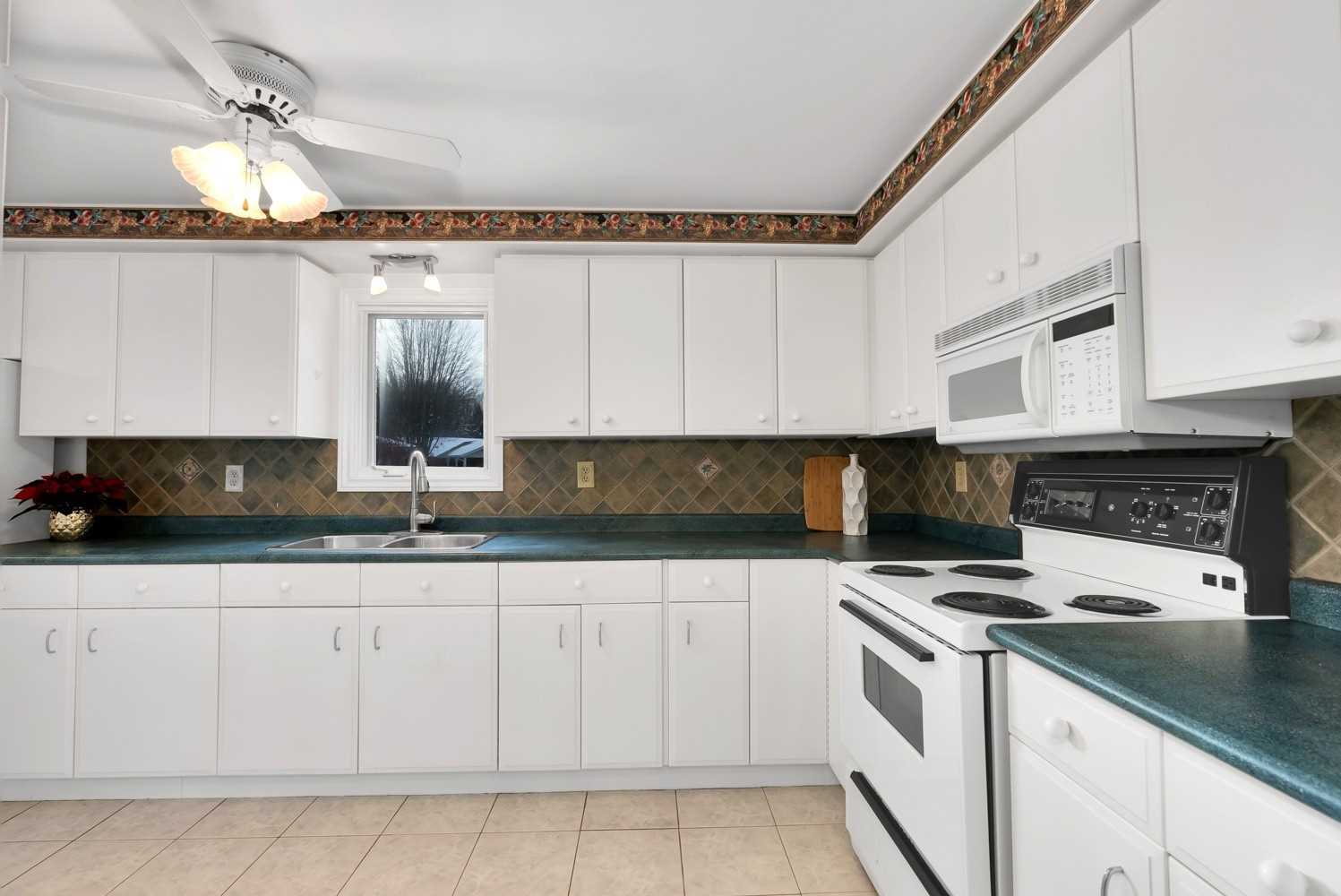 73 Wilmot Tr