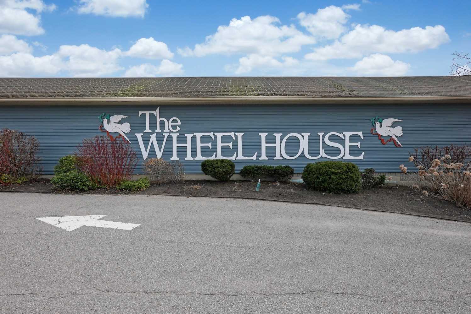 73 Wilmot Tr